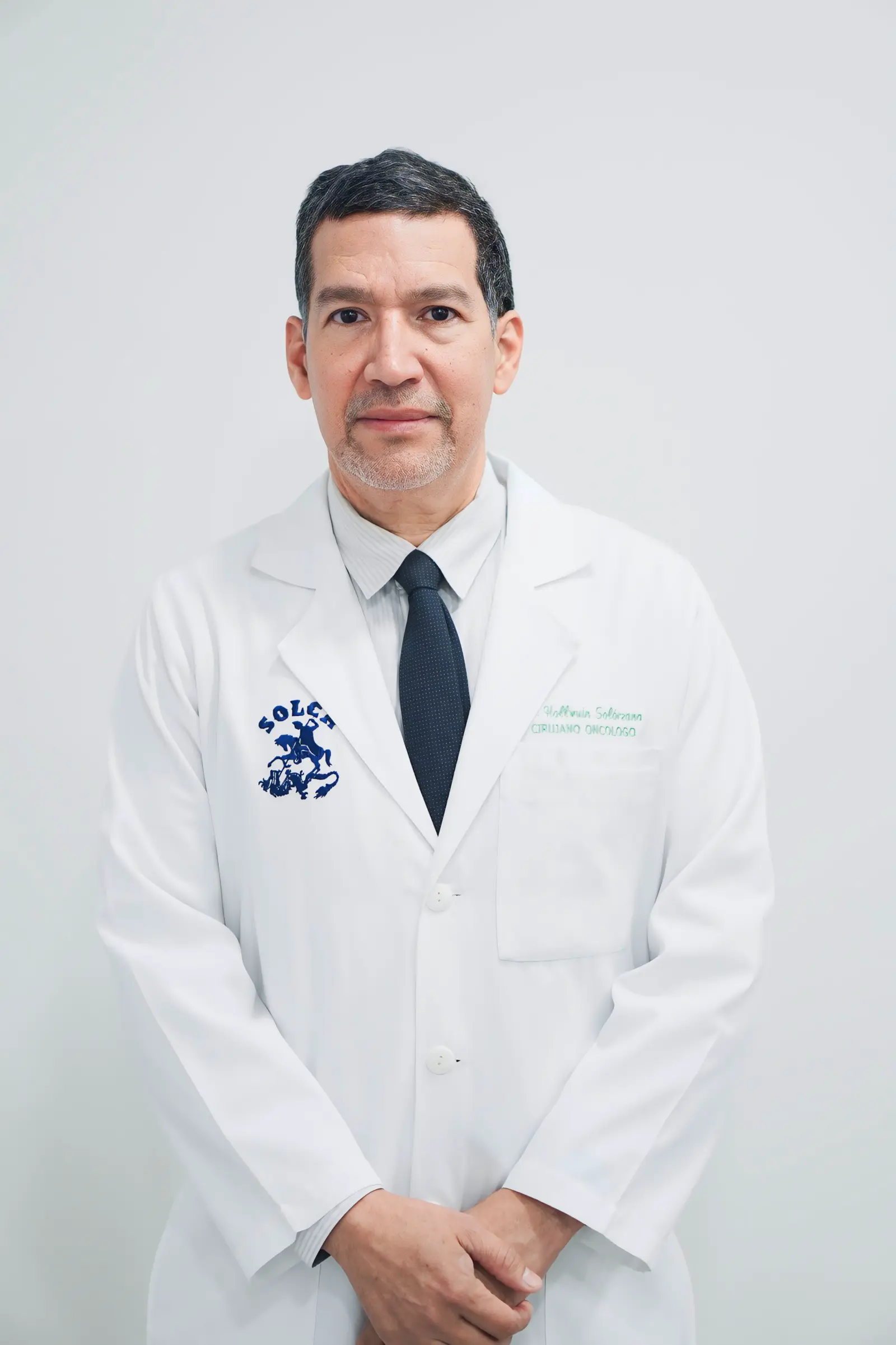 <span>
Dr. Hollwuin Solorzano
</span>